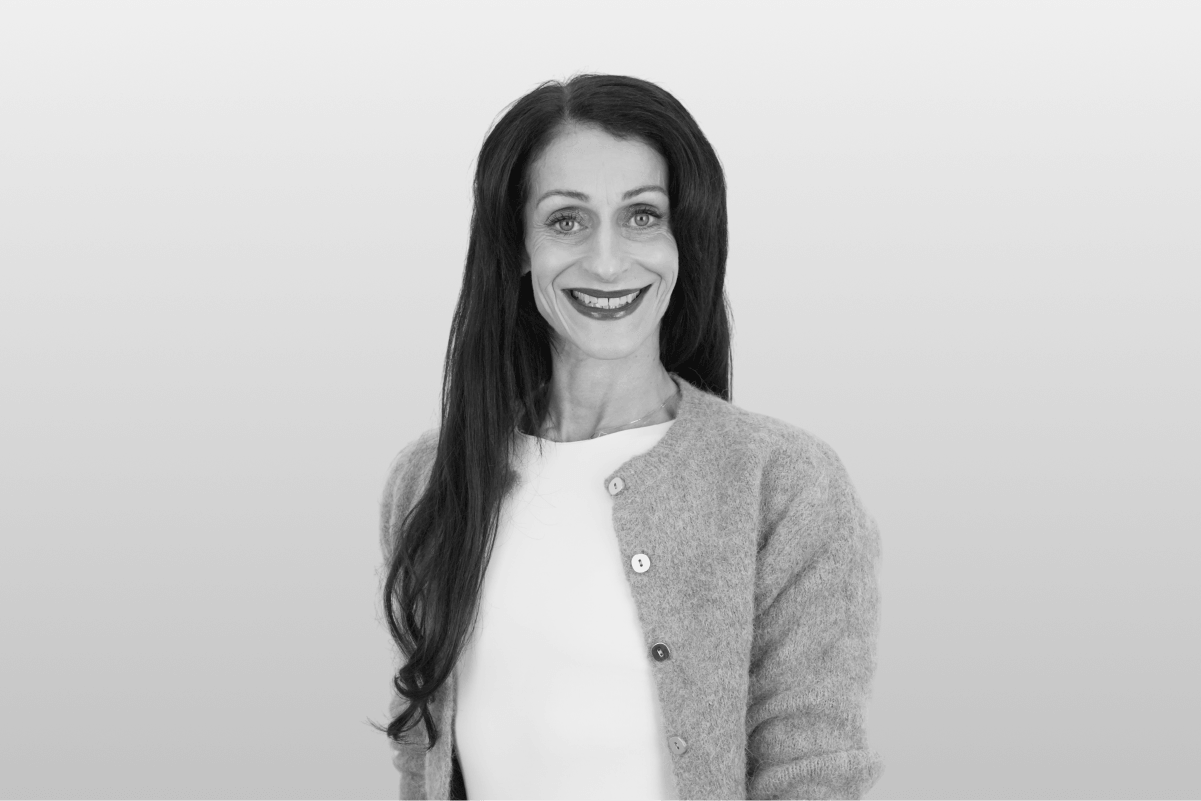 Maria paradisis 1200x800px website background 1