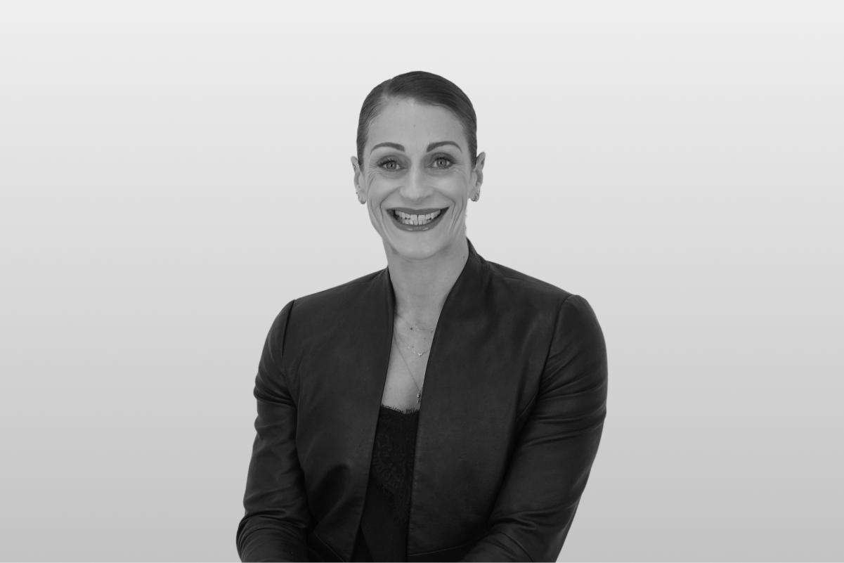 Maria paradisis 1200x800px website background