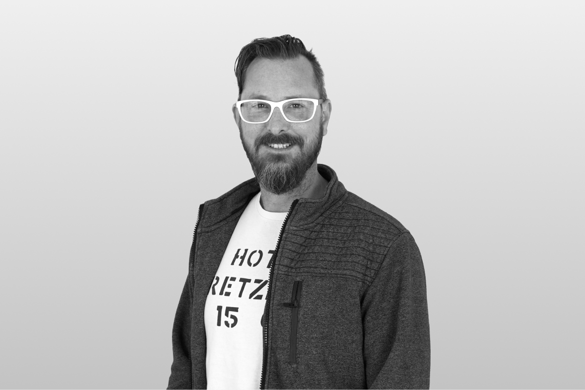 Matt bird 1200x800px website background